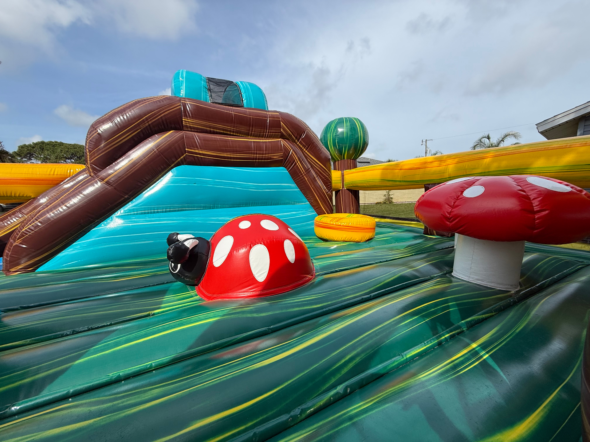 Toddler mushroom playland inflatable with slide